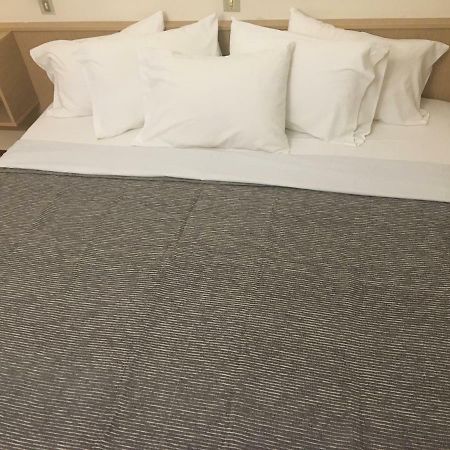 Galaxy Hotel Kárisztosz Kültér fotó